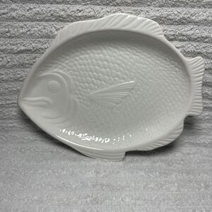 Whittier Pottery Ceramic Fish Platter Vintage 1979 White Serving Plate USA 11x9